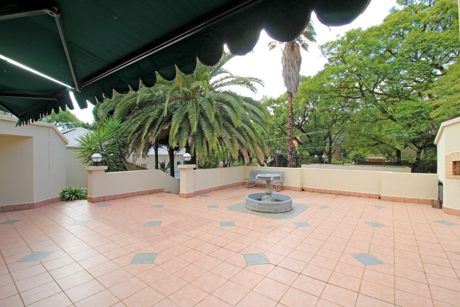 5 Bedroom Property for Sale in Kensington Gauteng