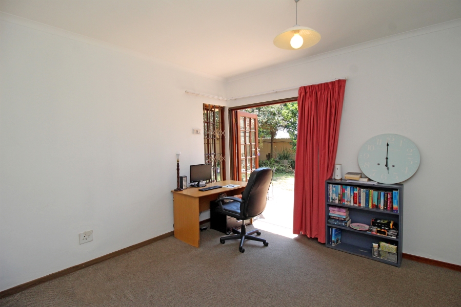 2 Bedroom Property for Sale in Boskruin Gauteng