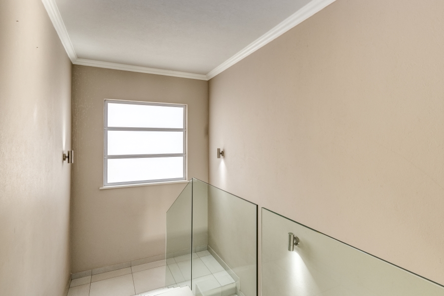 4 Bedroom Property for Sale in Craigavon Gauteng