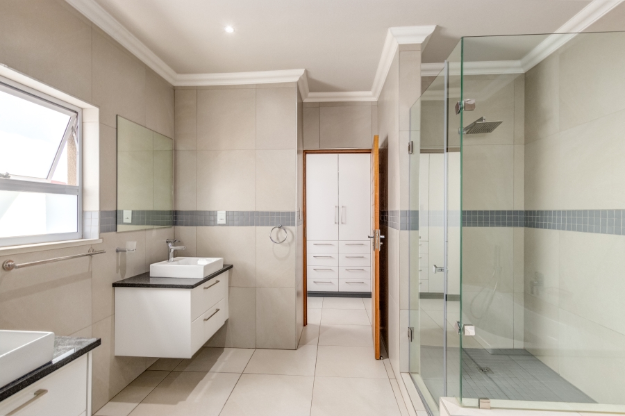 4 Bedroom Property for Sale in Craigavon Gauteng