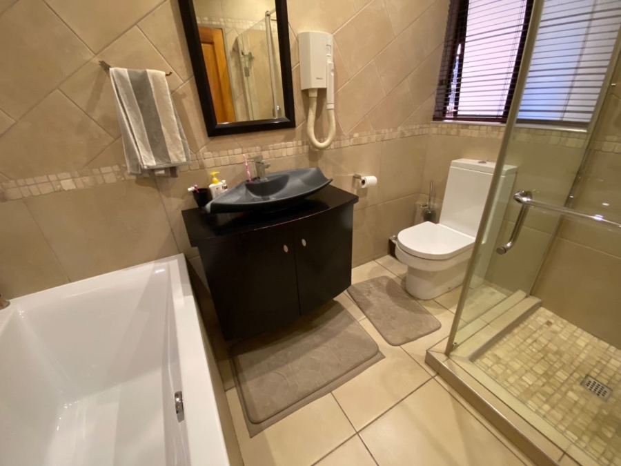 3 Bedroom Property for Sale in Sunward Park Gauteng