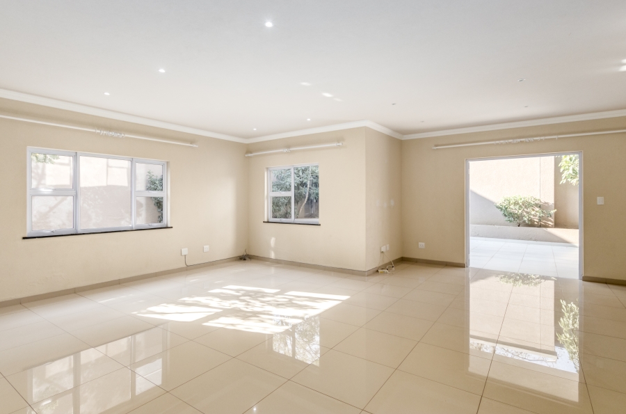 5 Bedroom Property for Sale in Craigavon Gauteng