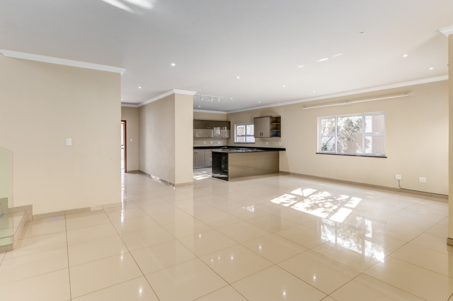 5 Bedroom Property for Sale in Craigavon Gauteng