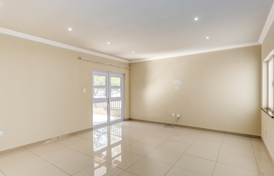 5 Bedroom Property for Sale in Craigavon Gauteng