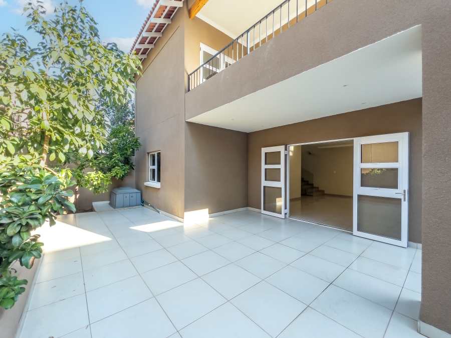 5 Bedroom Property for Sale in Craigavon Gauteng