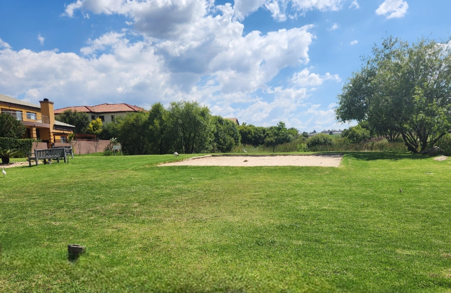 5 Bedroom Property for Sale in Blue Valley Golf Estate Gauteng