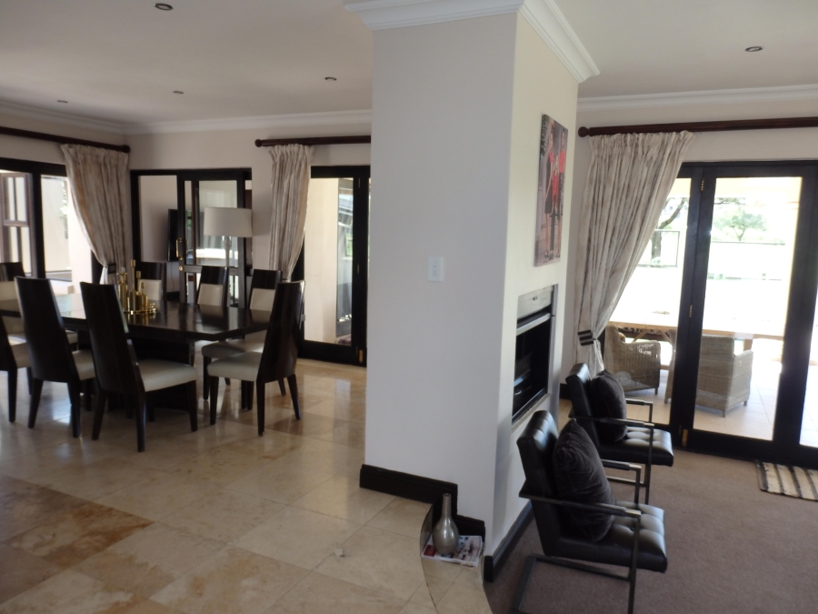 5 Bedroom Property for Sale in Blue Valley Golf Estate Gauteng