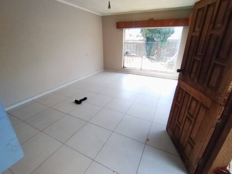 3 Bedroom Property for Sale in Birch Acres Gauteng