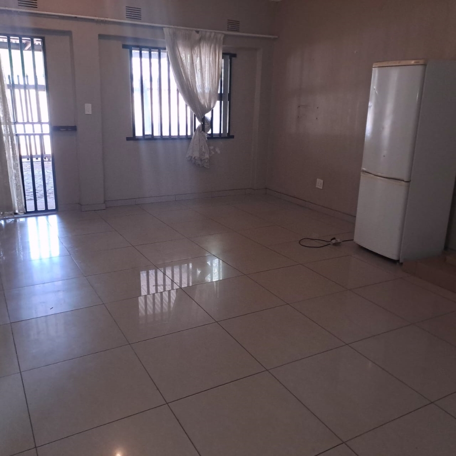 3 Bedroom Property for Sale in Birch Acres Gauteng