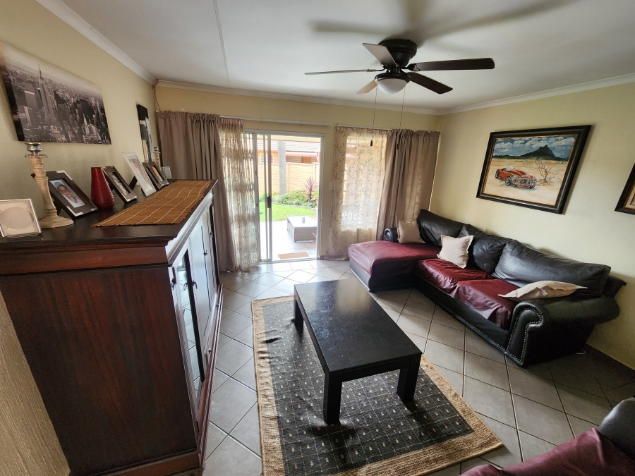 3 Bedroom Property for Sale in Equestria Gauteng