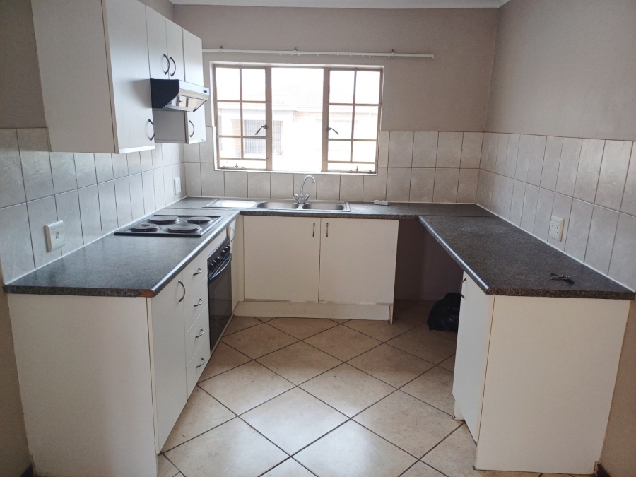 2 Bedroom Property for Sale in Sylviavale Gauteng