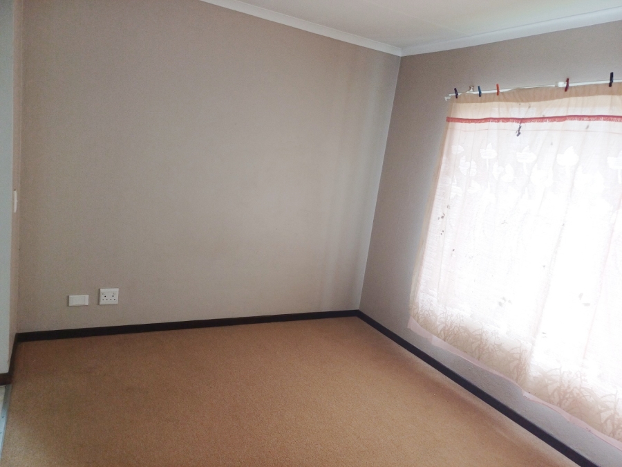 2 Bedroom Property for Sale in Sylviavale Gauteng