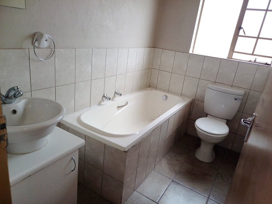 2 Bedroom Property for Sale in Sylviavale Gauteng