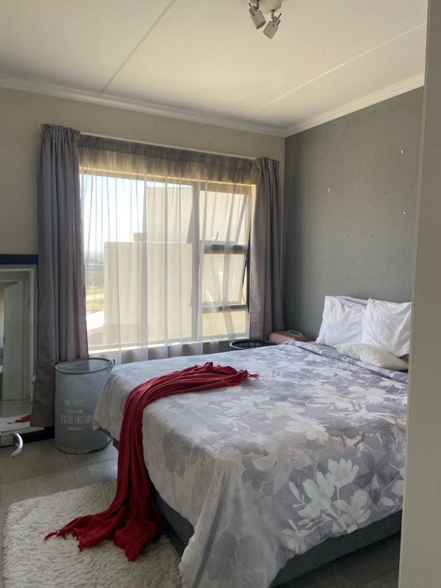 To Let 1 Bedroom Property for Rent in Beverley Gauteng