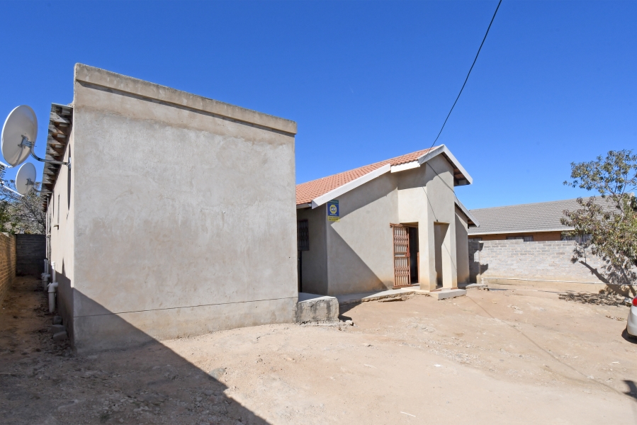 6 Bedroom Property for Sale in Cosmo City Gauteng