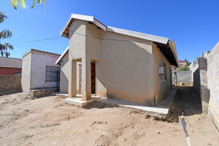 6 Bedroom Property for Sale in Cosmo City Gauteng