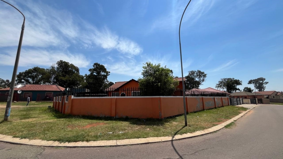 3 Bedroom Property for Sale in Delmore Park Gauteng