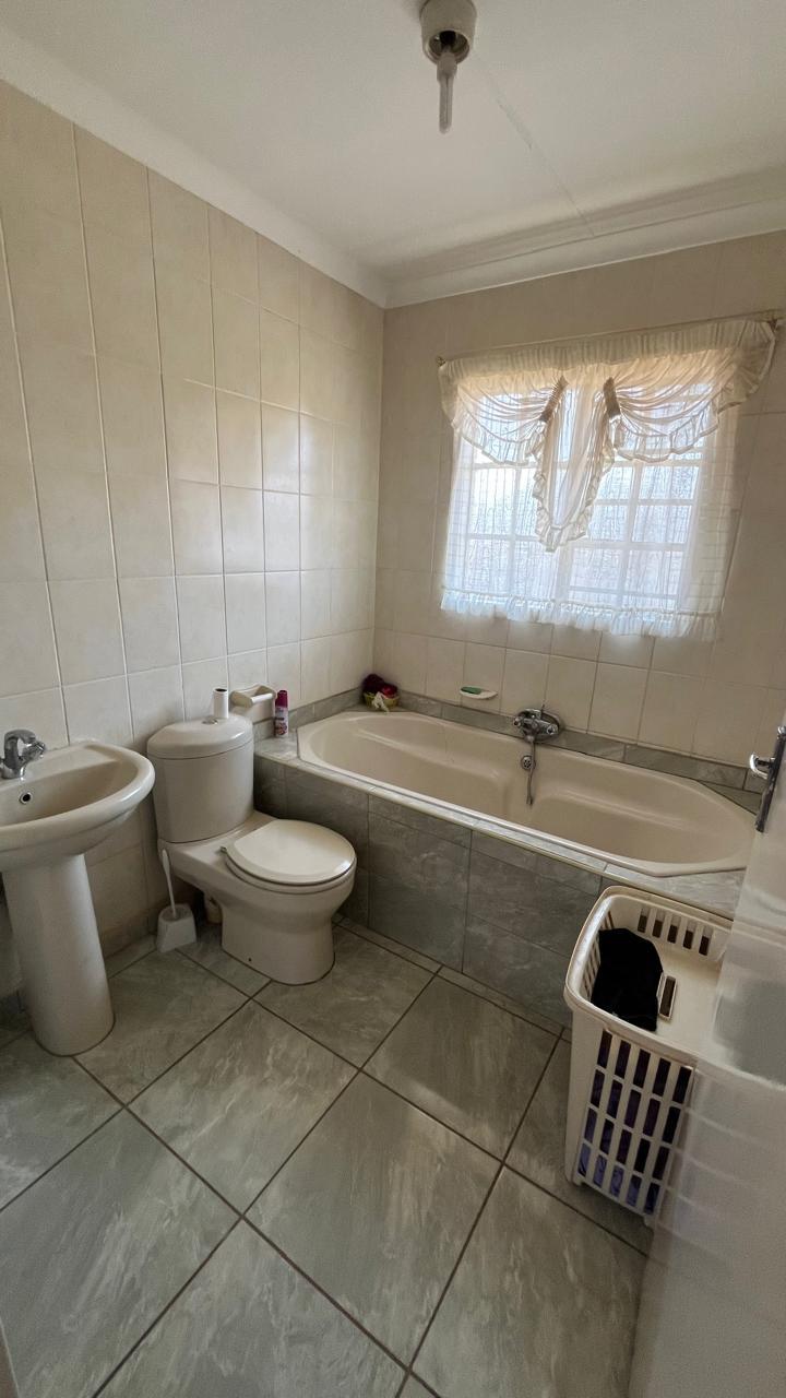 3 Bedroom Property for Sale in Delmore Park Gauteng