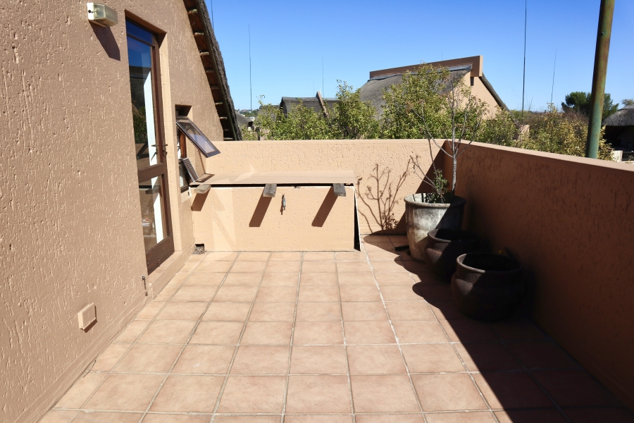 1 Bedroom Property for Sale in Pineslopes Gauteng