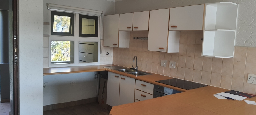 1 Bedroom Property for Sale in Dowerglen Ext 5 Gauteng