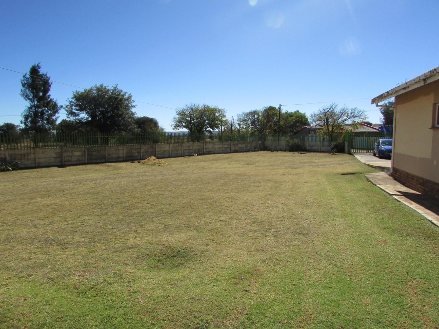 3 Bedroom Property for Sale in Westonaria Gauteng