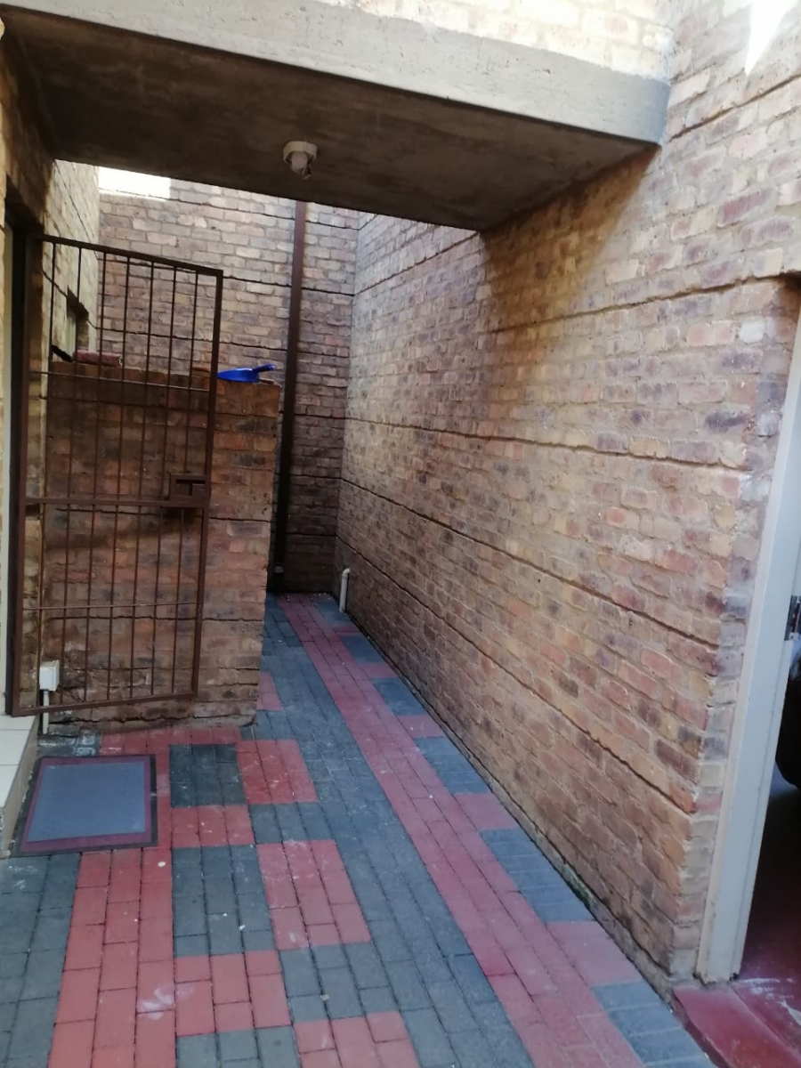 4 Bedroom Property for Sale in Theresa Park Gauteng