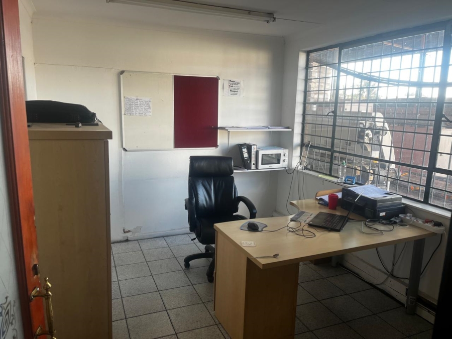 To Let commercial Property for Rent in City Deep Gauteng