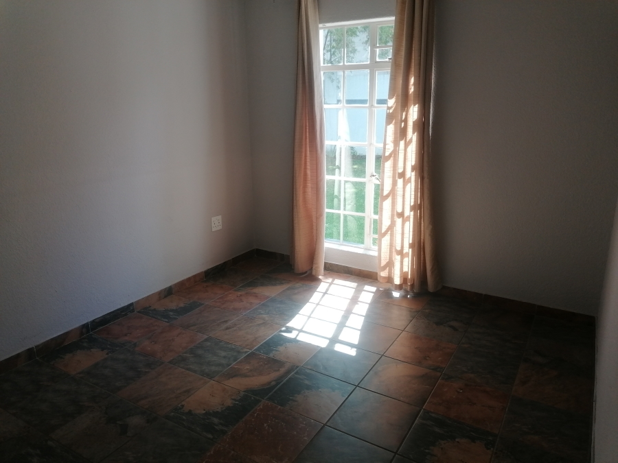 2 Bedroom Property for Sale in Eden Glen Gauteng