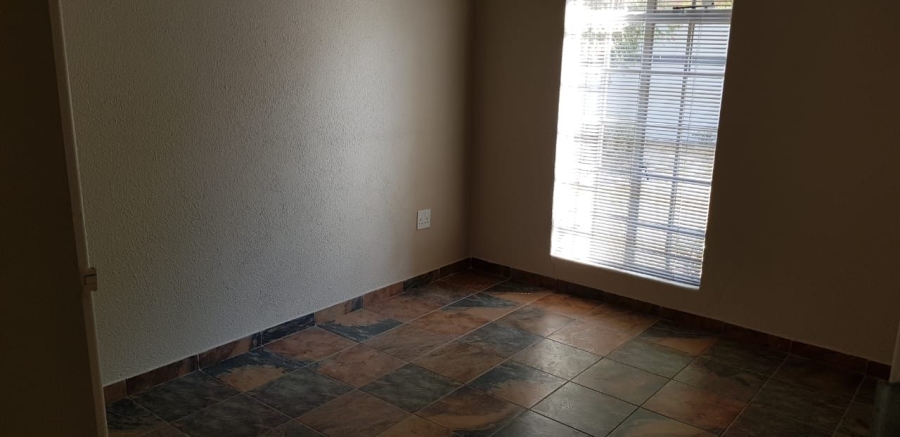 2 Bedroom Property for Sale in Eden Glen Gauteng