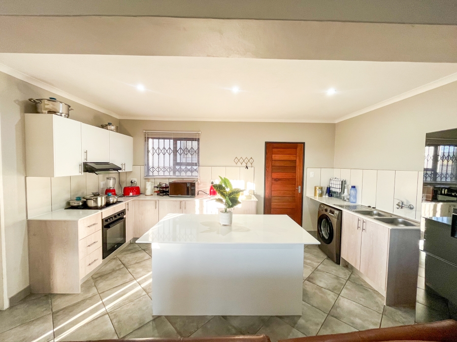 3 Bedroom Property for Sale in Kosmosdal Gauteng