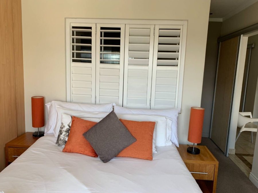 To Let 2 Bedroom Property for Rent in Sandhurst Gauteng