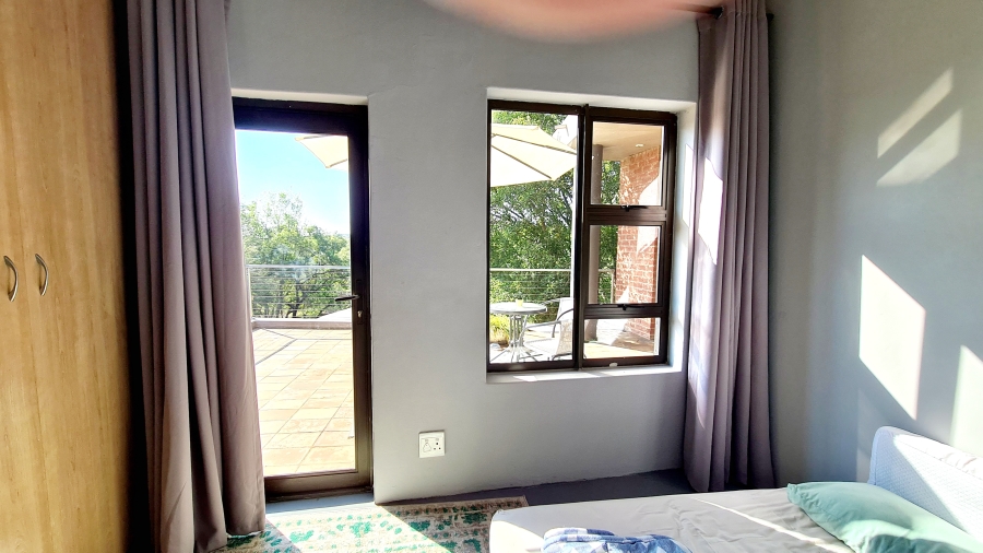 6 Bedroom Property for Sale in Leeuwfontein Gauteng