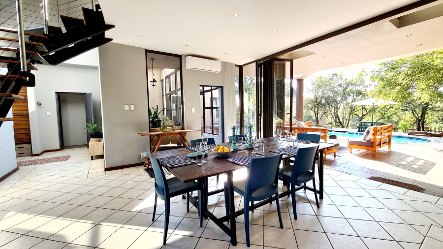 6 Bedroom Property for Sale in Leeuwfontein Gauteng