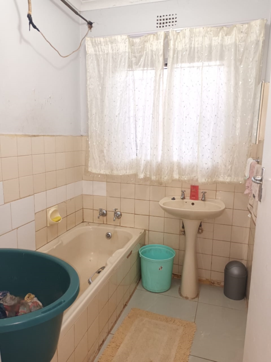 3 Bedroom Property for Sale in Sebokeng Zone 6 Gauteng