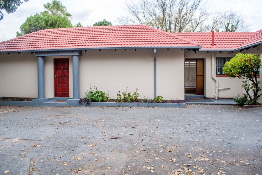 4 Bedroom Property for Sale in Paulshof Gauteng