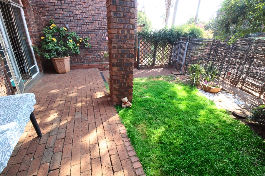 3 Bedroom Property for Sale in Brummeria Gauteng