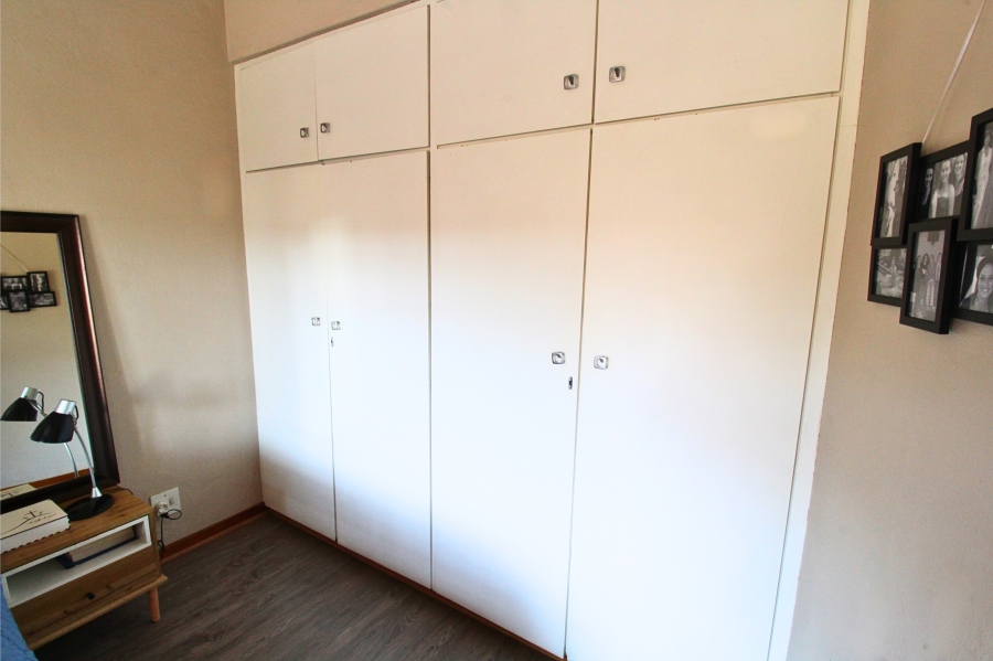 3 Bedroom Property for Sale in Brummeria Gauteng