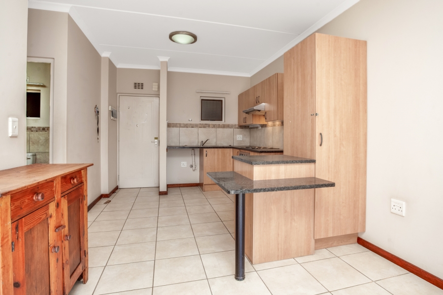 1 Bedroom Property for Sale in Douglasdale Gauteng