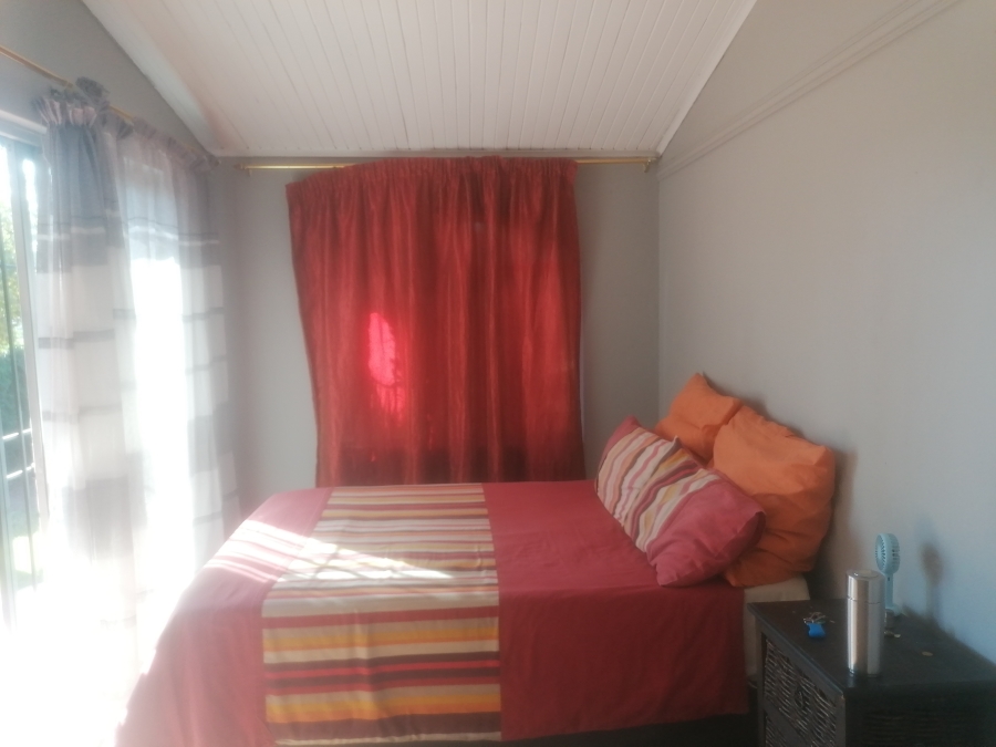 1 Bedroom Property for Sale in Corlett Gardens Gauteng