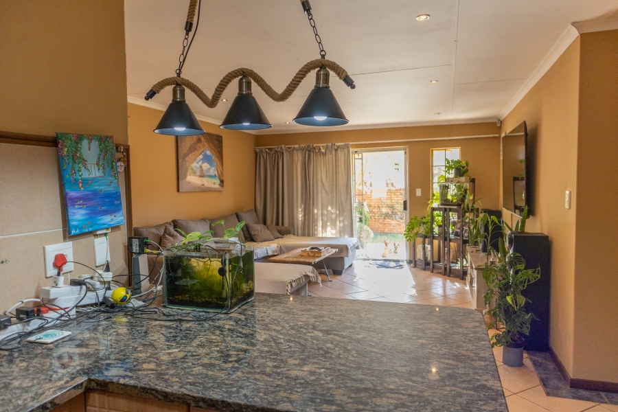 2 Bedroom Property for Sale in Equestria Gauteng