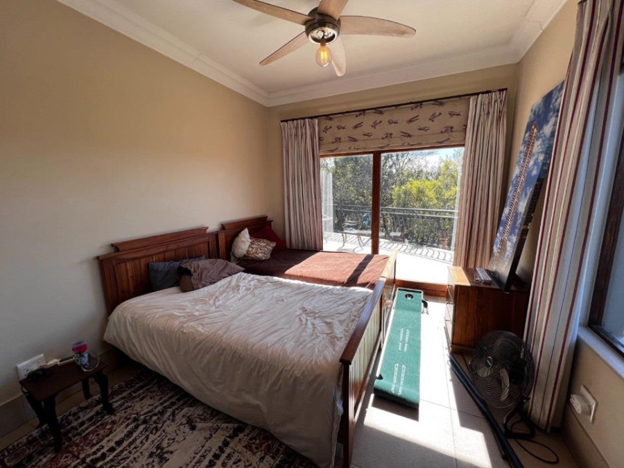 6 Bedroom Property for Sale in Leeuwfontein Gauteng