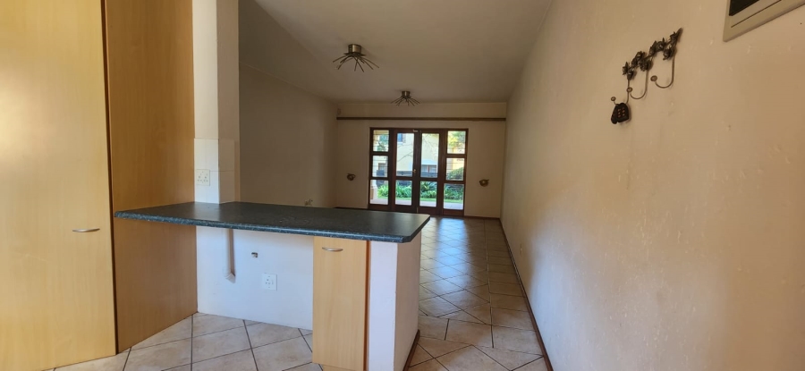 2 Bedroom Property for Sale in Sunninghill Gauteng