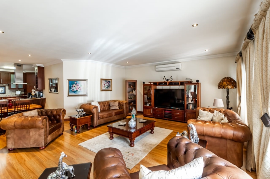 3 Bedroom Property for Sale in Rose Acres Estate Gauteng