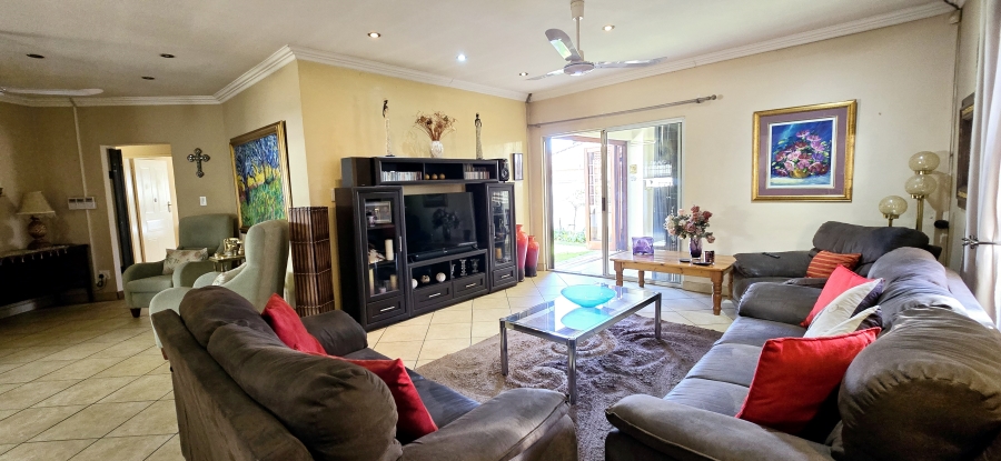 3 Bedroom Property for Sale in Green Acres Estate Gauteng