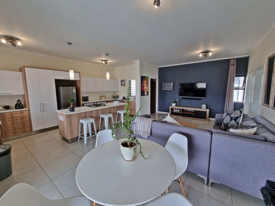2 Bedroom Property for Sale in Golden Fields Estate Gauteng