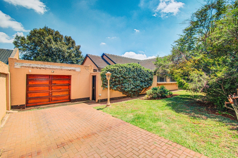 3 Bedroom Property for Sale in Highway Gardens Gauteng