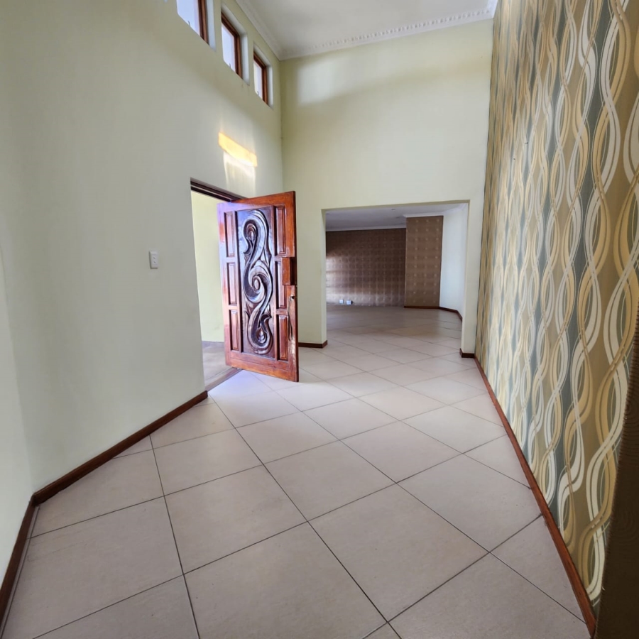 To Let 4 Bedroom Property for Rent in Fourways Gauteng