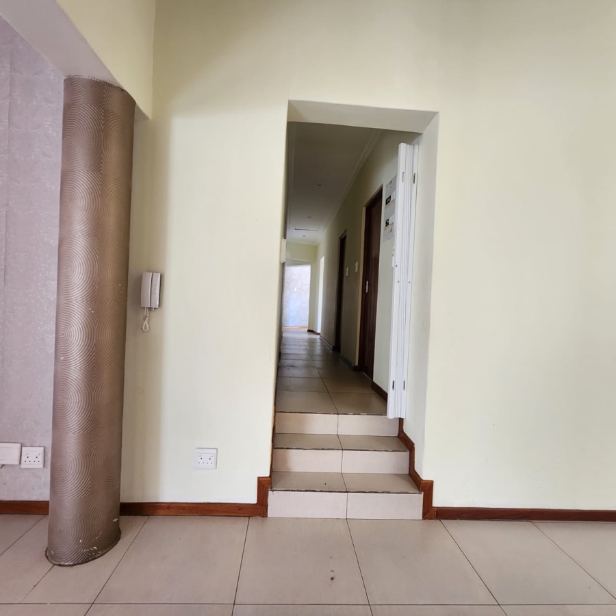 To Let 4 Bedroom Property for Rent in Fourways Gauteng