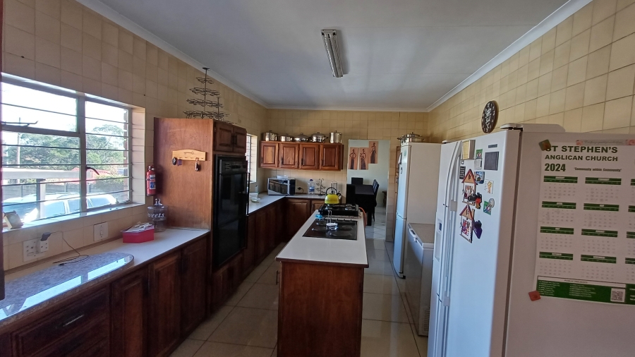 4 Bedroom Property for Sale in Sunninghill Gauteng