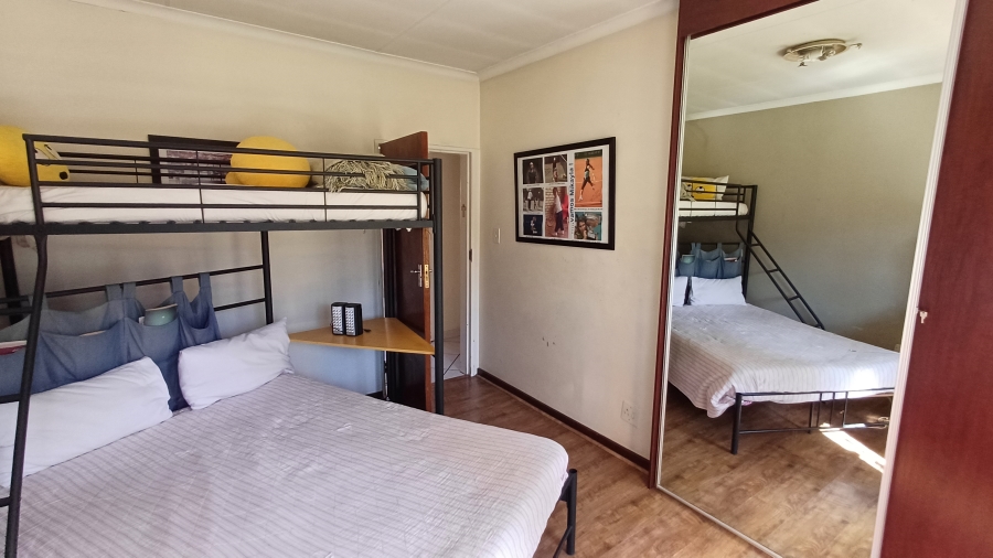 4 Bedroom Property for Sale in Sunninghill Gauteng